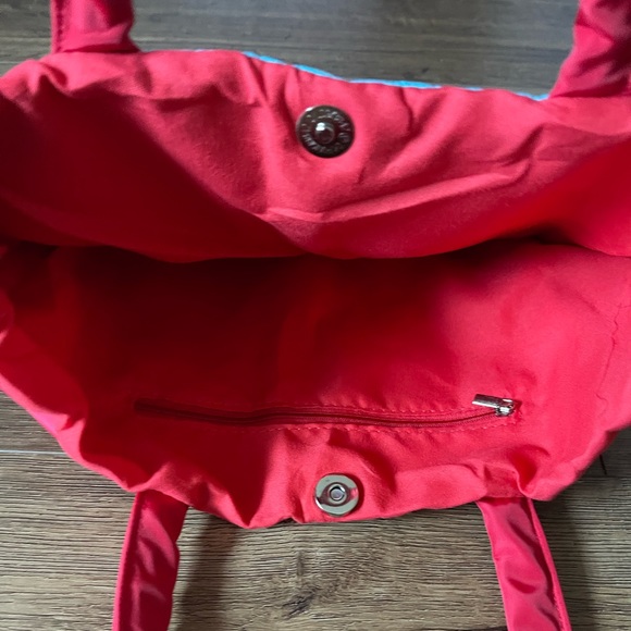 HELLO KITTY-NWOT 3D Character Multi-Material Tote - Picture 11 of 16